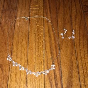 Earring and necklace set